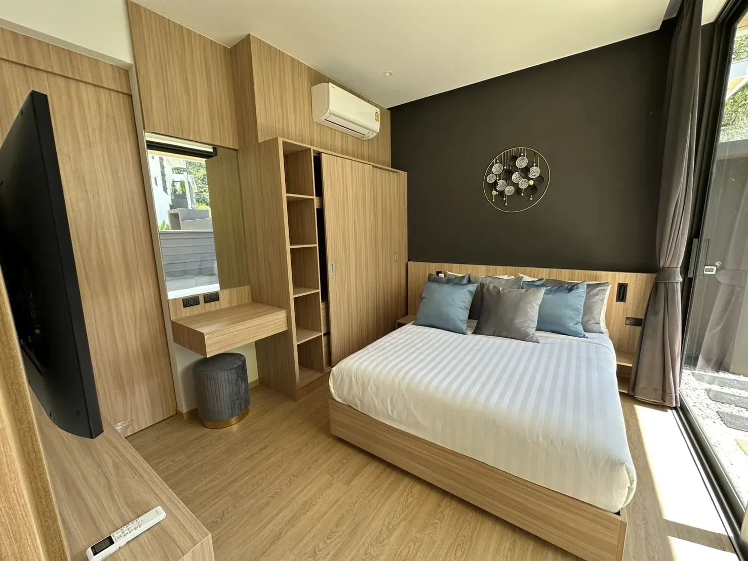 Aileen Villas Phase 2 The Tropico — photo 10