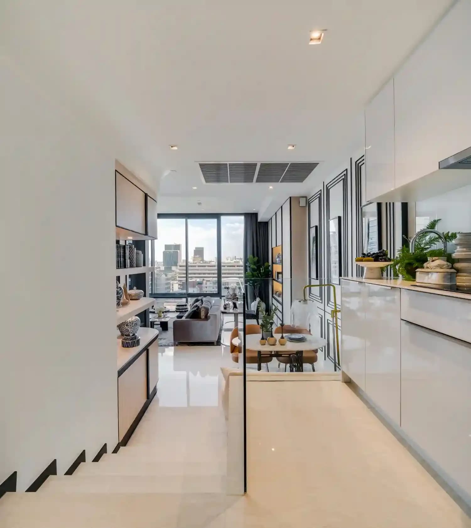 Ashton Silom — photo 3