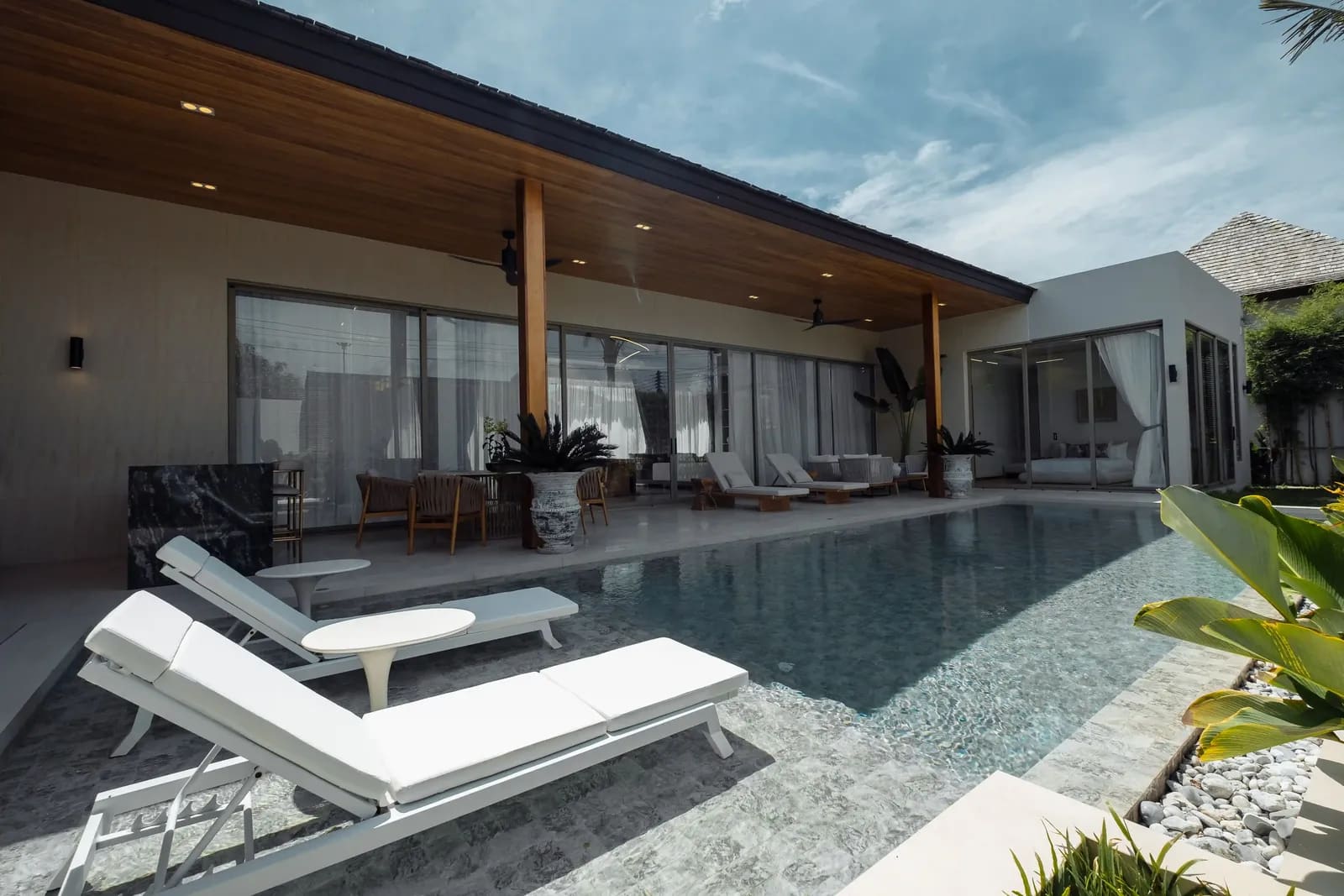 Layan Lucky Villas — photo 3